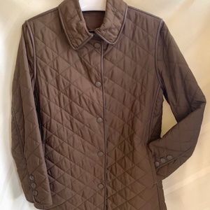 LT. WEIGHT BROWN QUILTED LADIES BARN JACKET Size M w FAUX LEATHER TRIM & POCKETS